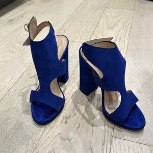 Worn once Kenneth Cole black label cobalt blue leather suede block heels 6